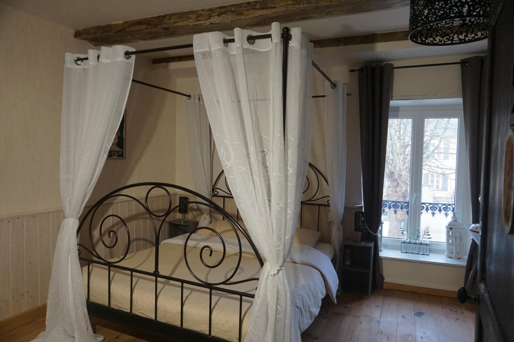 Chambre D'Hotes Juste-Confortable Fleurey-les-Lavoncourt Buitenkant foto